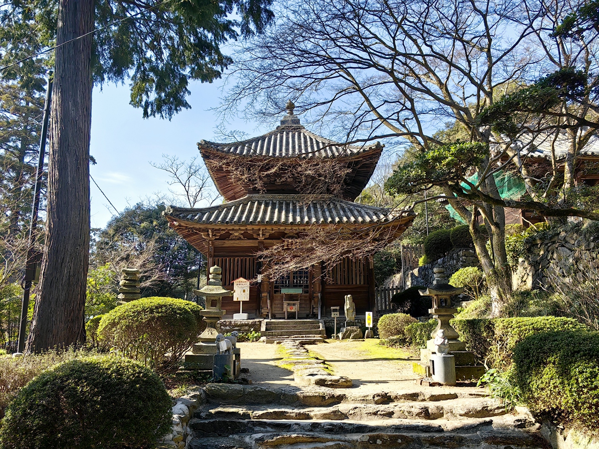 八十一番  陵松山 白峯寺